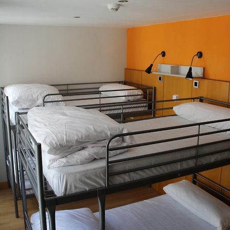 Mola! Hostel Burgo المظهر الخارجي الصورة
