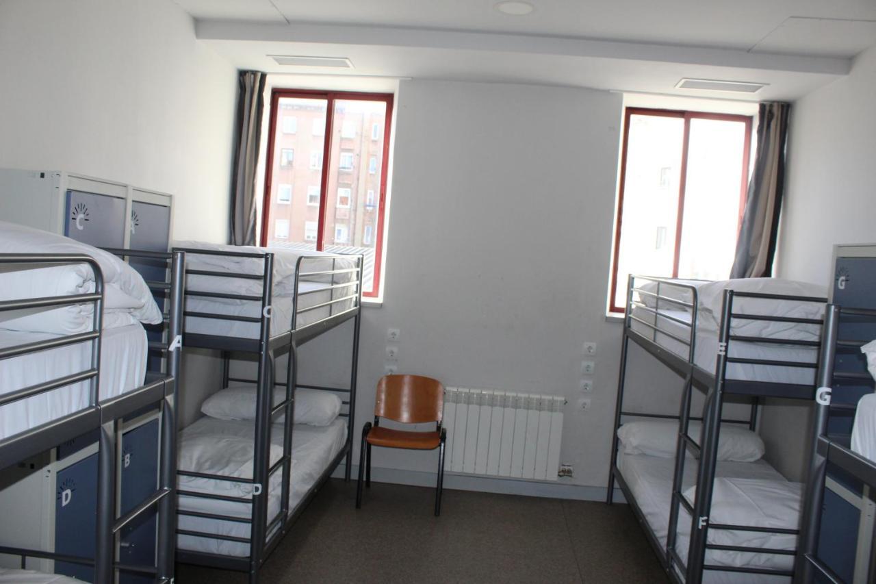 Mola! Hostel Burgo المظهر الخارجي الصورة