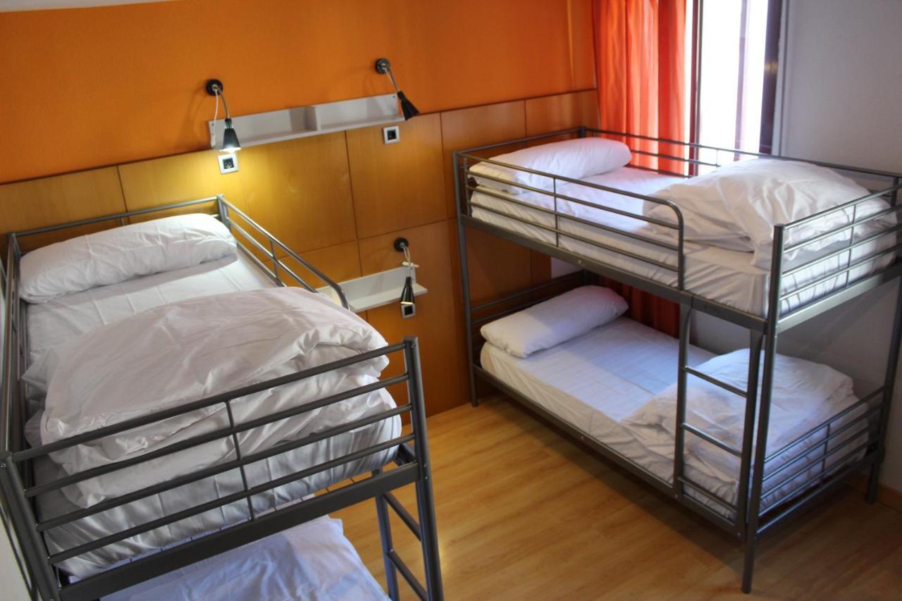 Mola! Hostel Burgo المظهر الخارجي الصورة