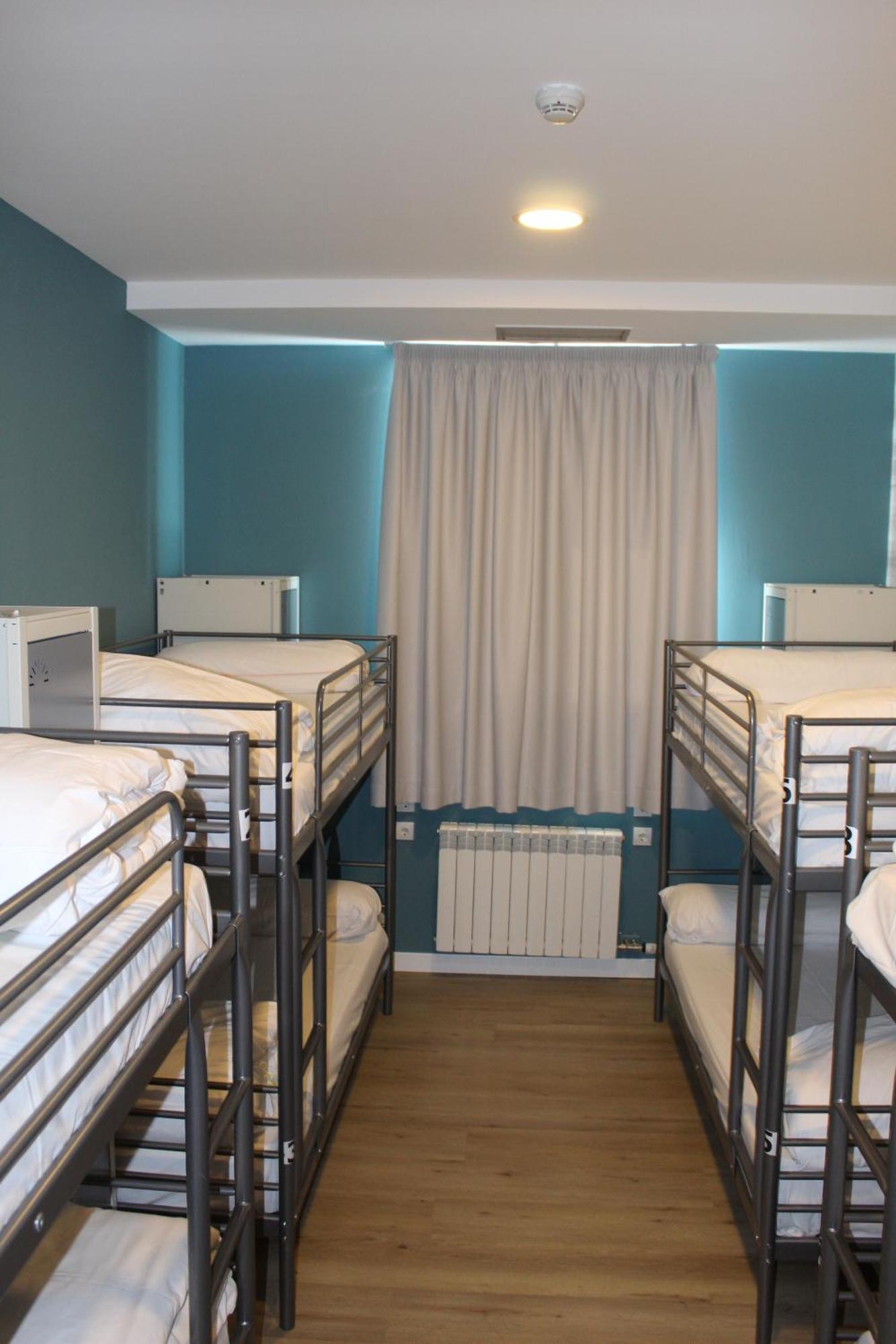 Mola! Hostel Burgo المظهر الخارجي الصورة