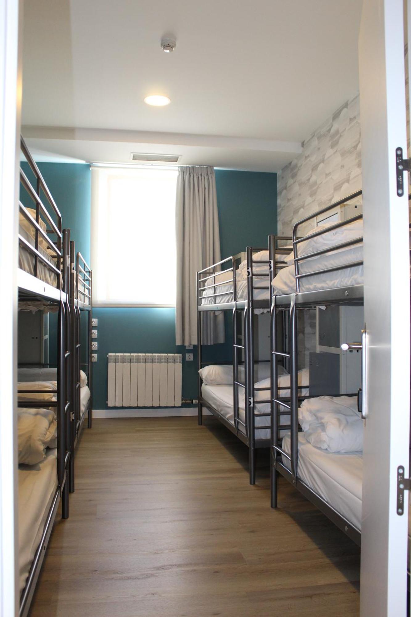 Mola! Hostel Burgo المظهر الخارجي الصورة